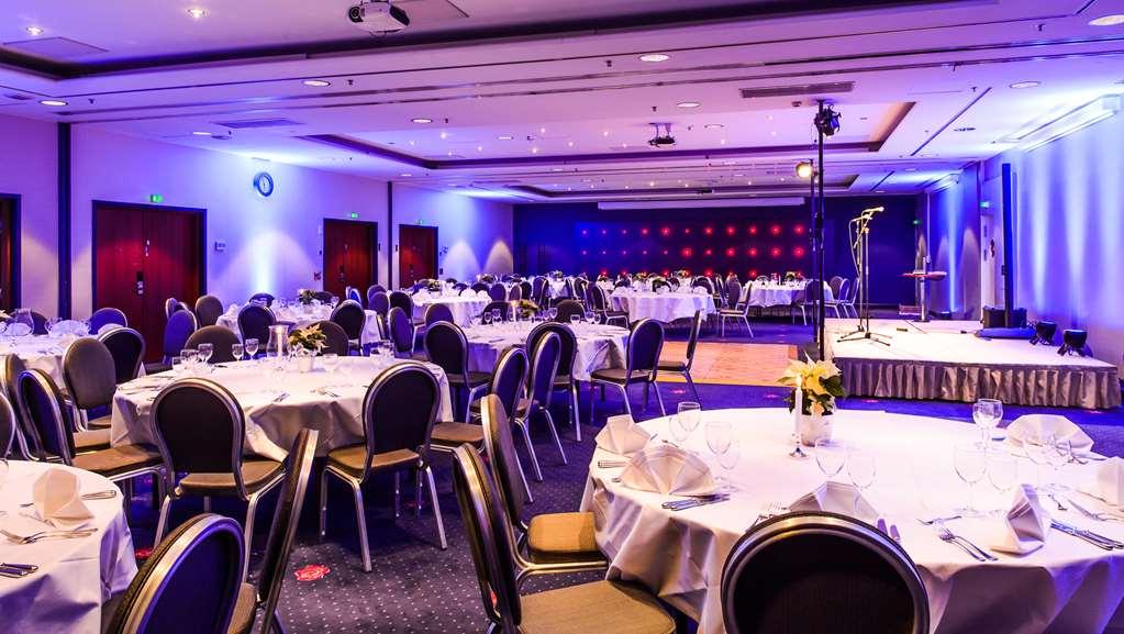 Radisson Blu Royal Hotel, Хельсинки Удобства фото